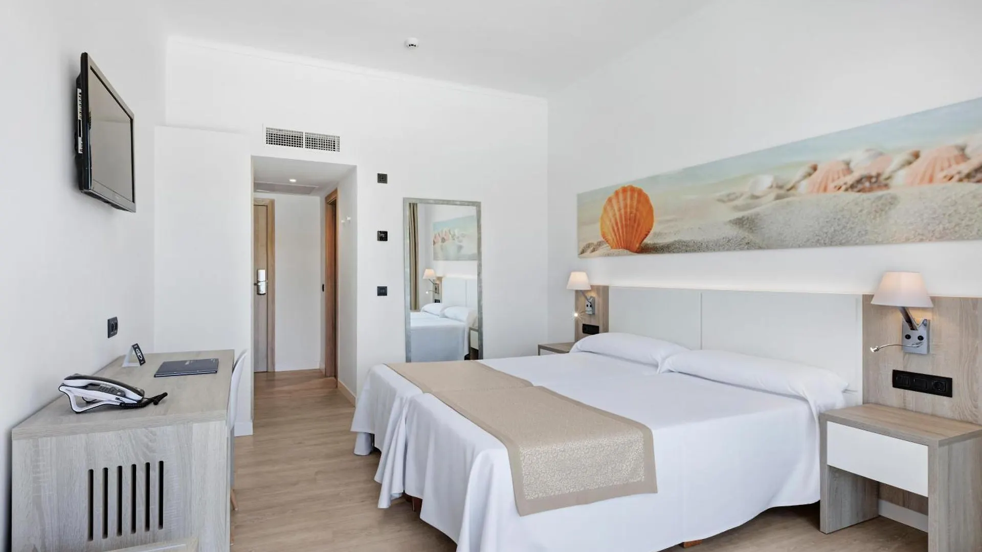 Thb Cala Lliteras (Adults Only) Hotel Cala Ratjada  Cala Ratjada (Mallorca)